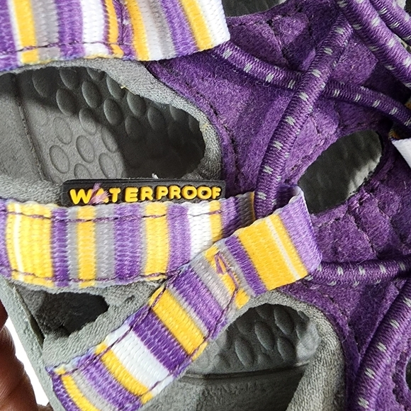 Keen Women's Purple & Orange Waterproof Strap Beach Sandals Antiodor, sz 8.5 - Picture 12 of 12